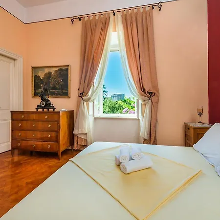Pedrini Bed & Breakfast