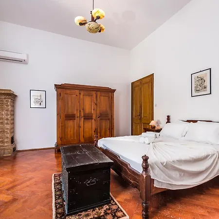 Pedrini Bed & Breakfast 3*