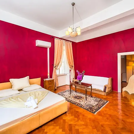 Pedrini Bed & Breakfast
